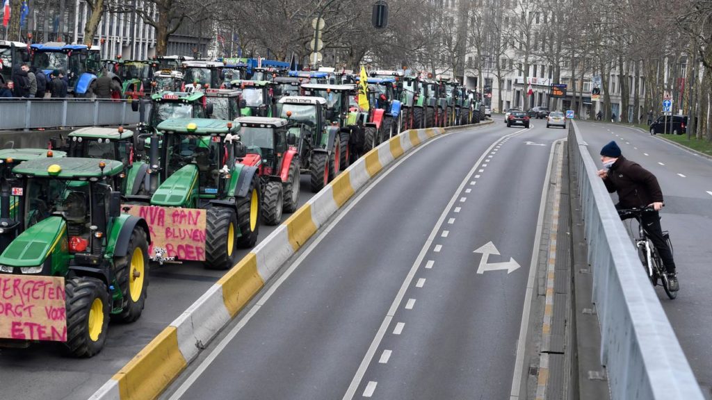 Farmers with more than 2,700 tractors gathered in Brussels to protest against nitrogen |  general