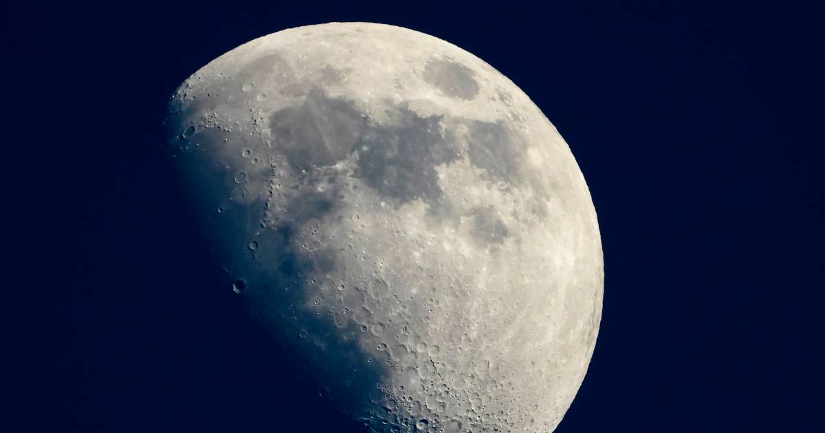 A Japanese spacecraft enters lunar orbit and is expected to land in late April  outside
