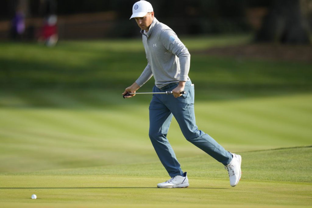Spieth gets a stunning break, and McGreevy gets a record wrong