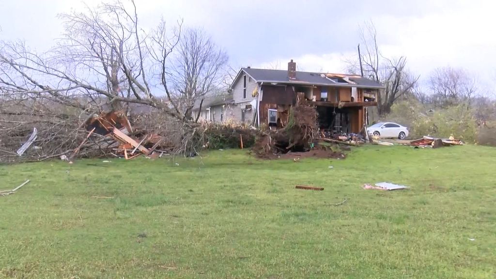 At least five people died in the Missouri tornado