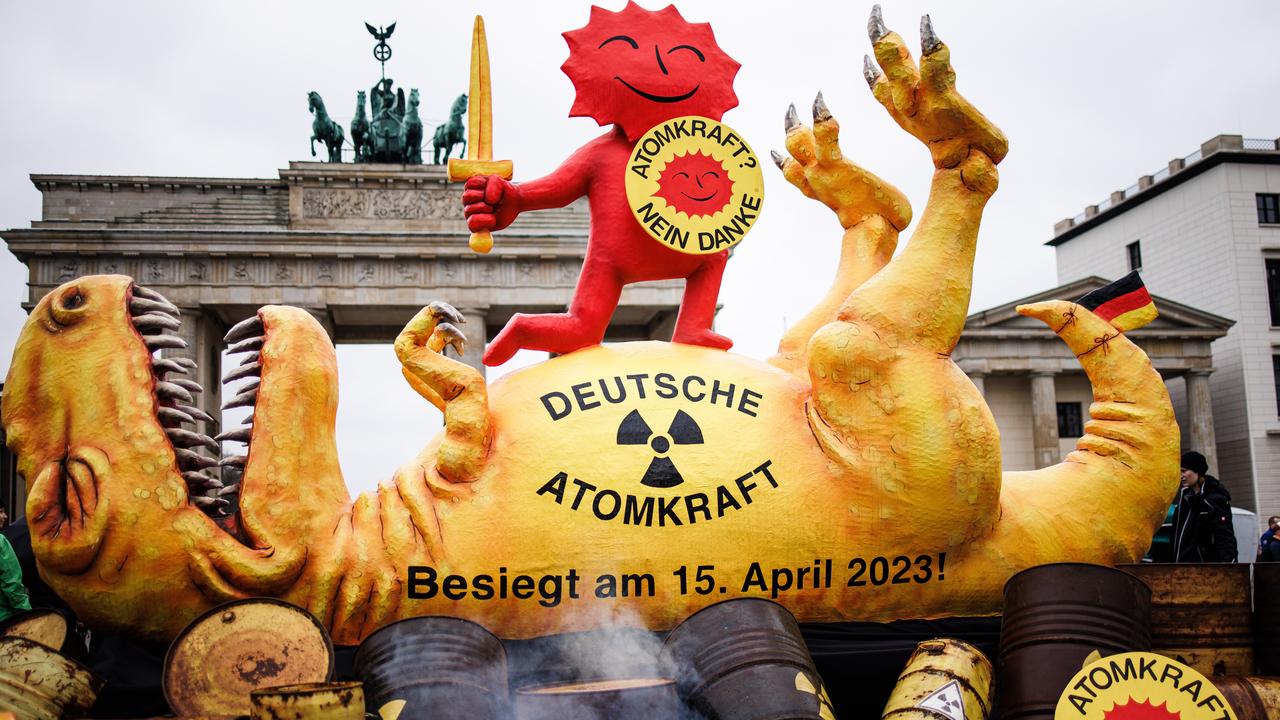 Germans divided over shutting down the last nuclear power plants: partisanship and protests |  climate
