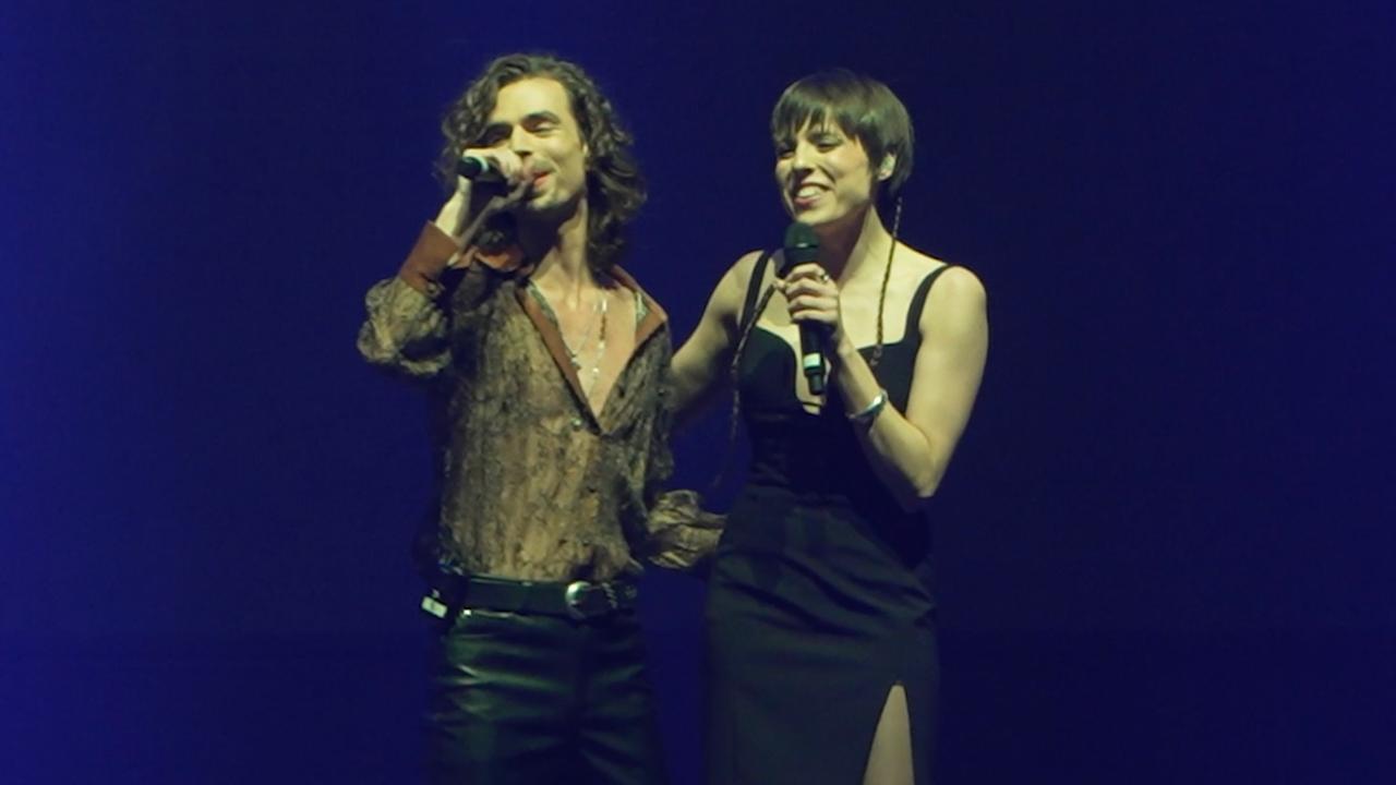 Beeld uit video: Zo klonk het (opnieuw valse) optreden van het Songfestival-duo
