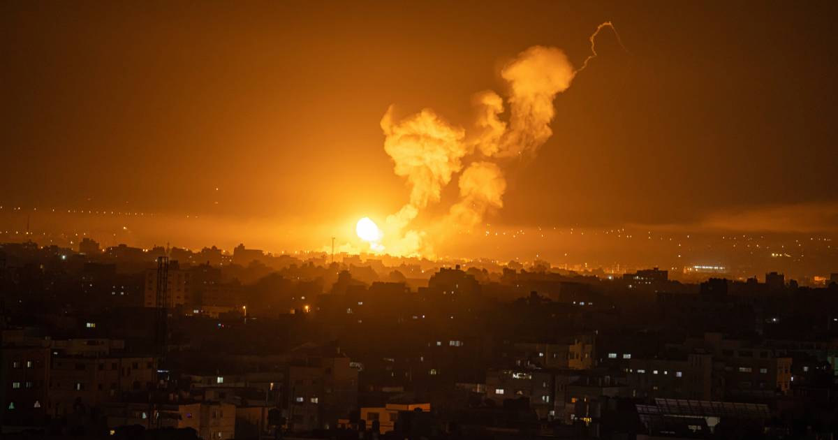 Israel responds with missiles on the Gaza Strip and Lebanon |  outside