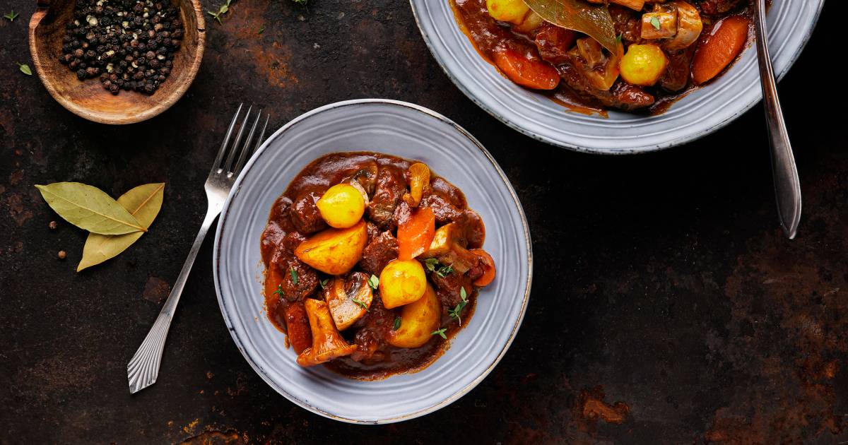 What we're eating today: Boeuf Bourguignon from the slow cooker |  Cooking and eating