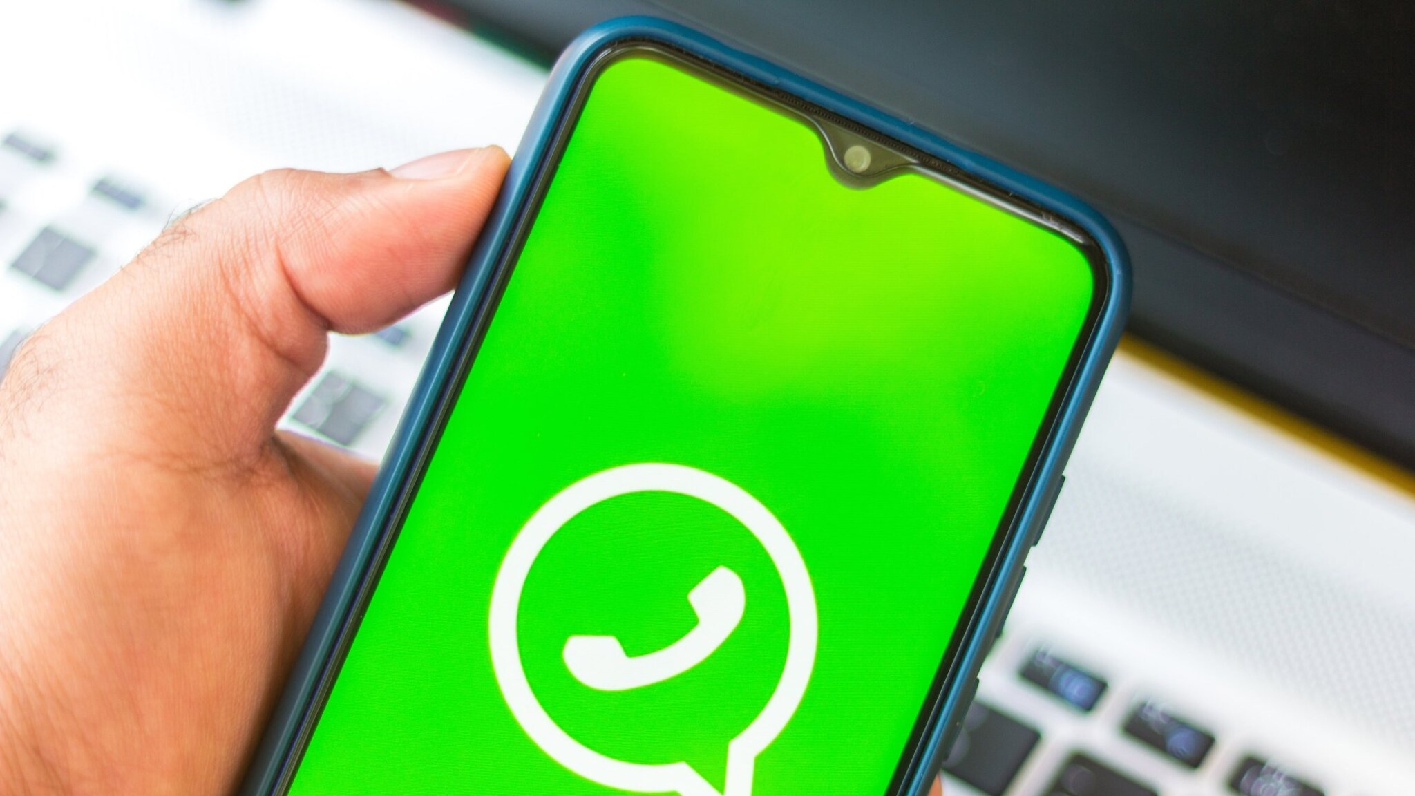 Your WhatsApp account can now be used on multiple phones