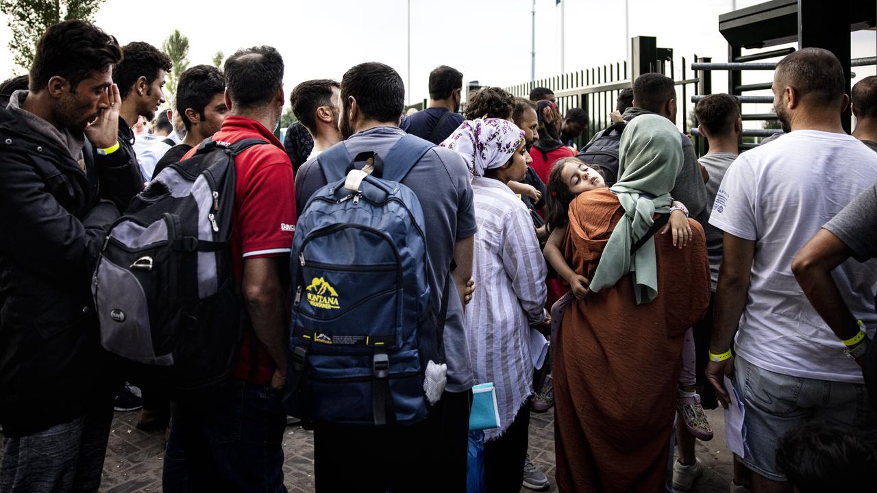Differentiating Refugees: How the A and B Status System Works |  Policy