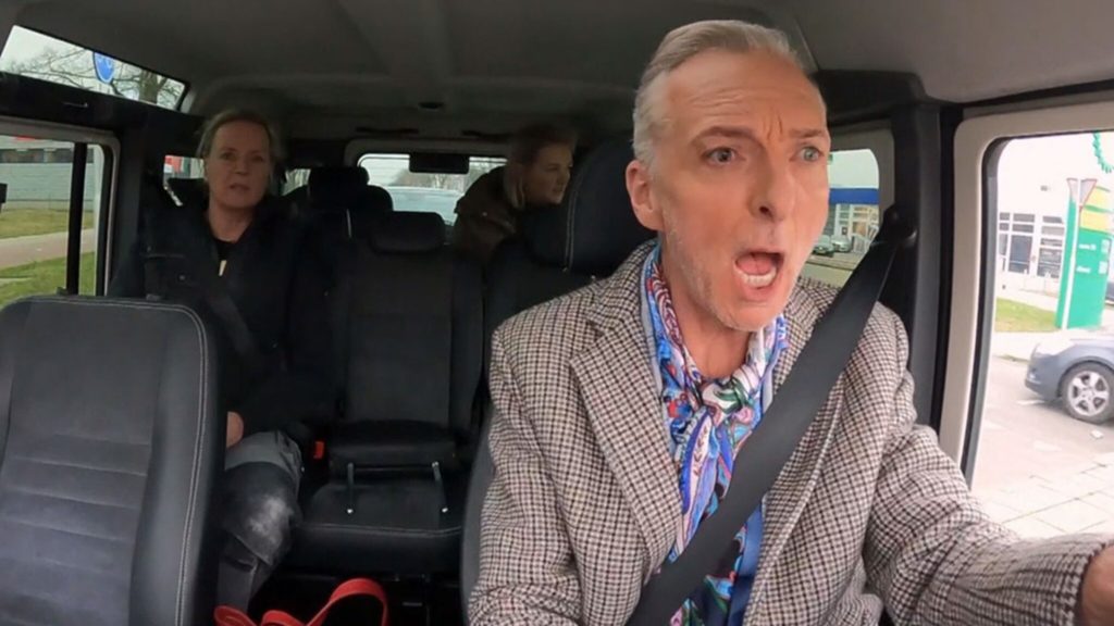 Erica and Maxime are horrified during Martin's hysterical driving experience: 'You don't want to die'
