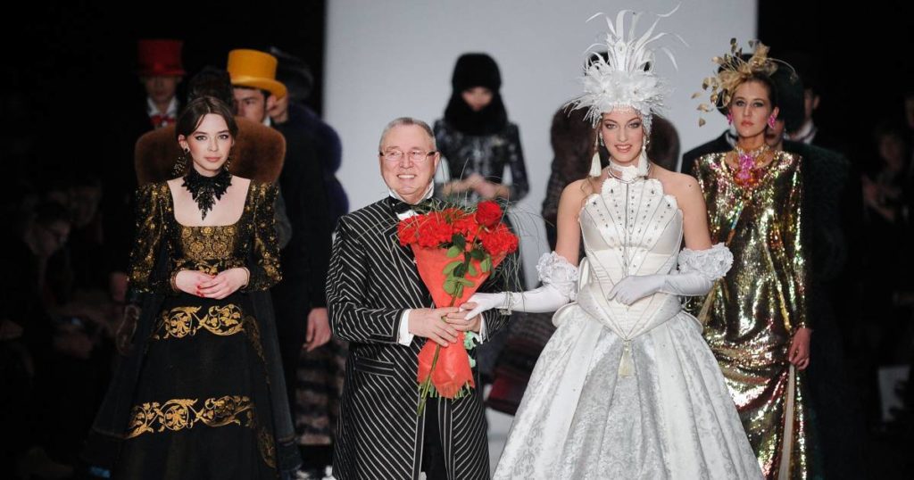 Fashion designer who dressed Russian first ladies dies at the age of 85 abroad