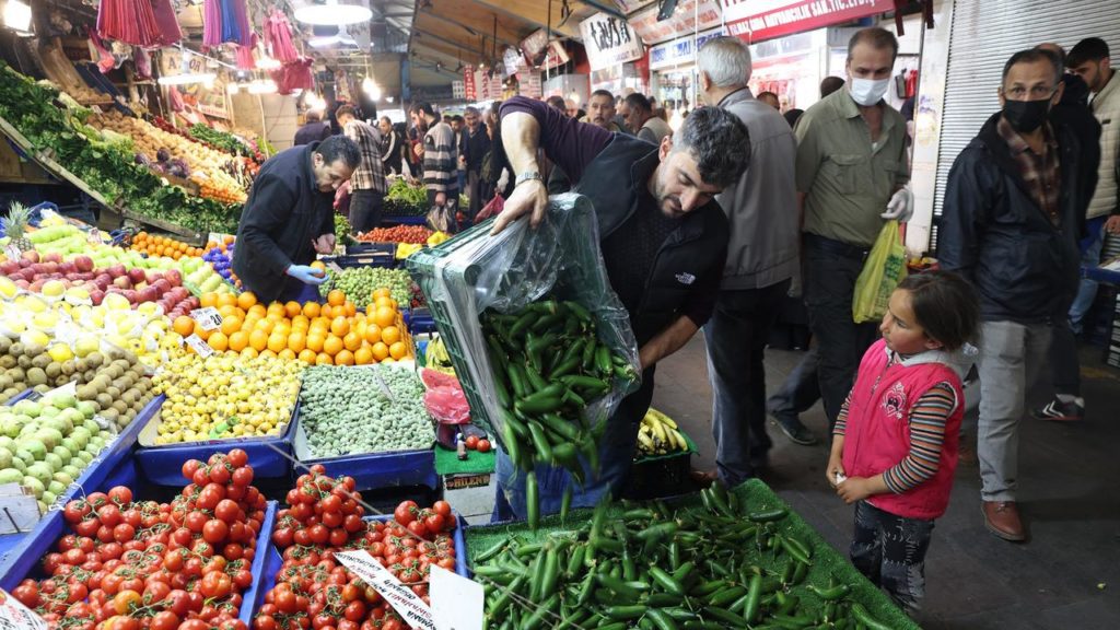 Turks to the polls as prices rise |  Economy
