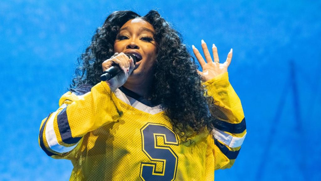 SZA performs two concerts at the Ziggo Dome, but who is she really? | music