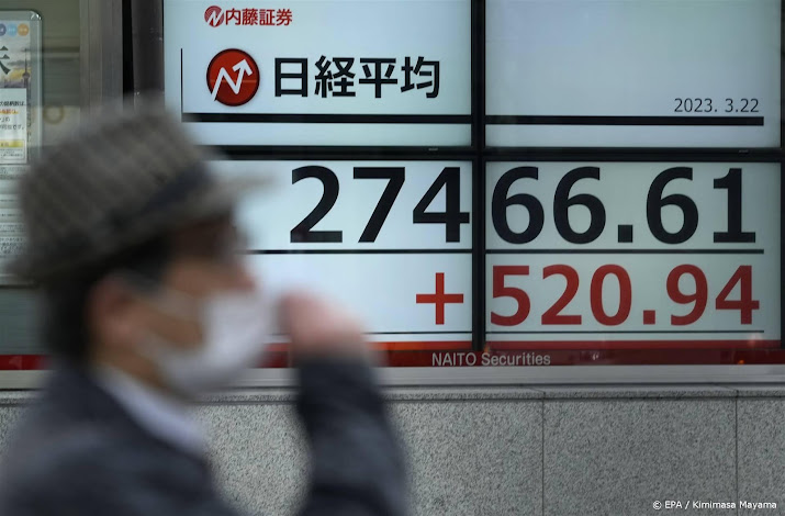 Shares in Asia rose after interest rate cuts in China and a pause in the US