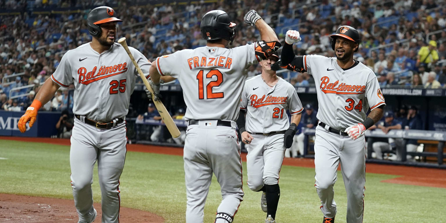 Aaron Hicks drives in 4 runs as the Orioles beat the Rays