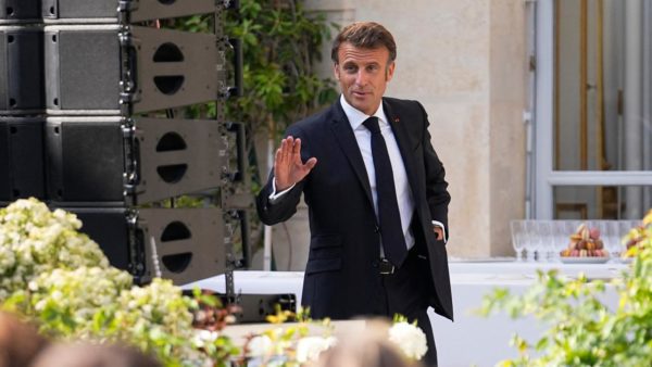 President Macron cancels an official visit to Germany due to the riots in France |  outside