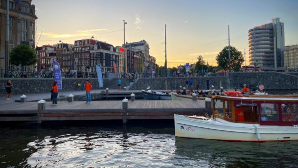 Tourist boats at Central Station are not wheelchair accessible, SP asks questions