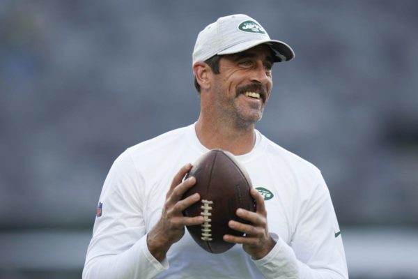 How to watch Aaron Rodgers’ Jets vs.  Giants tonight