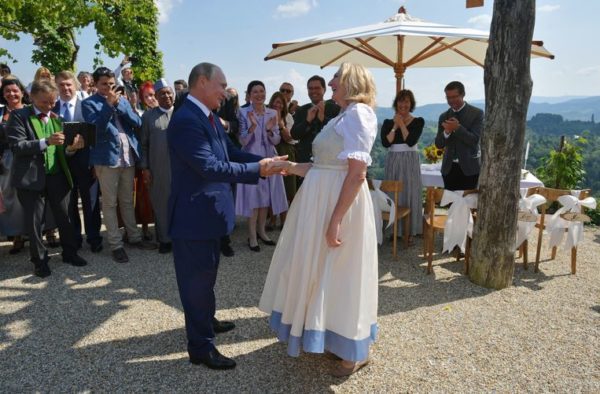 The former Austrian Foreign Minister moves to Russia, and the Kremlin sends a plane for her dowries