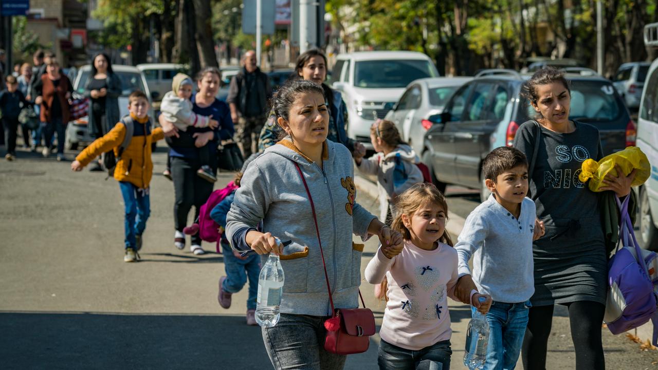 Nagorno-Karabakh empties after the invasion: more than 100 thousand people have already left |  outside