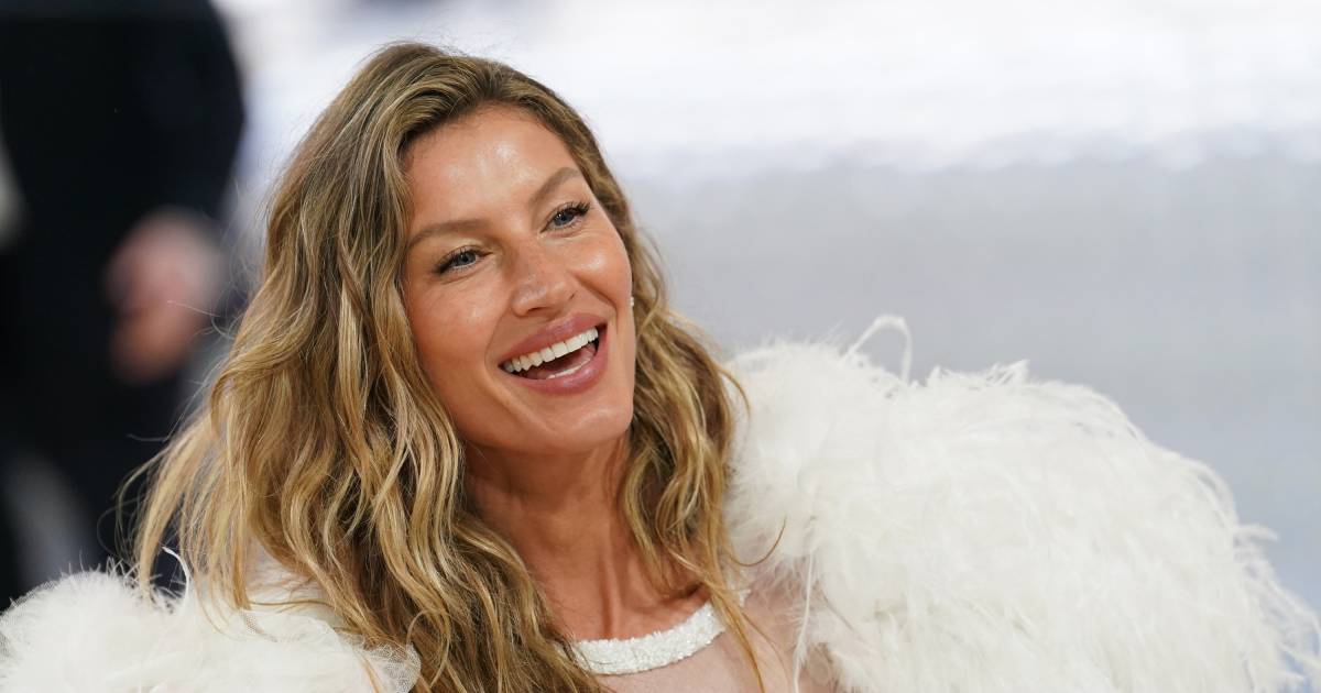 23 years later, video of Gisele Bündchen’s broken heel goes viral: ‘It should never break down’ |  Displays