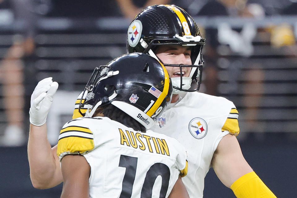 Steelers quarterback Kenny Pickett found a wide-open Calvin Austin for a 72-yard touchdown early Sunday night in the matchup with the Raiders.