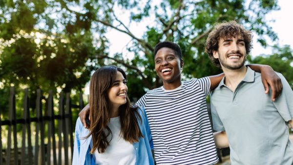 Why making friends (in a new environment) is important |  Everyday life