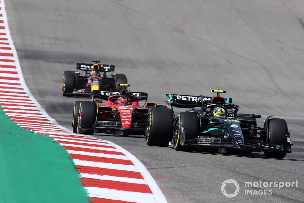 Lewis Hamilton, Mercedes F1 W14, Carlos Sainz, Ferrari SF-23, Max Verstappen, Red Bull Racing RB19