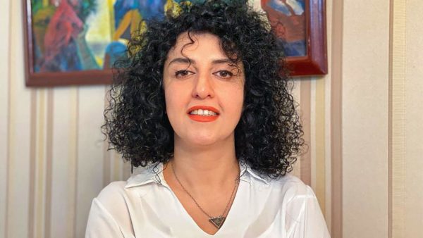 Imprisoned Iranian activist Narges Mohammadi receives the Nobel Peace Prize |  outside