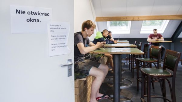 UWV: Further labor migration is inevitable due to major staff shortages |  Economy