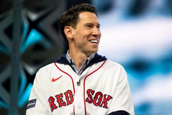 Why the Red Sox are targeting Cubs CEO Craig Breslow for the top job at Fenway Park