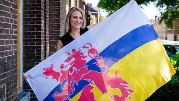 Emmy Akkermans from Limburg wins the regional song contest |  Media and culture