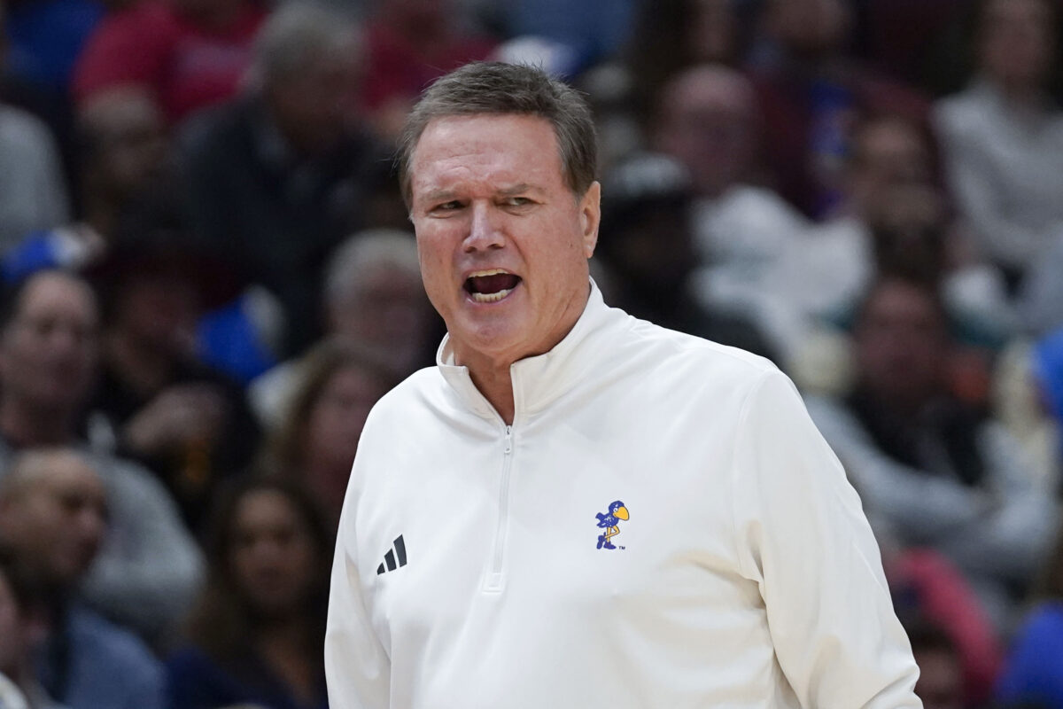 Quick recap: Kansas rallies from double-digit deficit to survive Kentucky in the Champions Classic