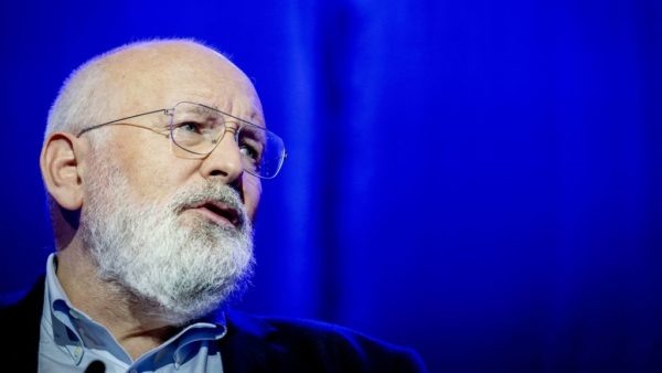 Timmermans wants to talk about the strength of school umbrella organizations, even though there are many PvdA members in them