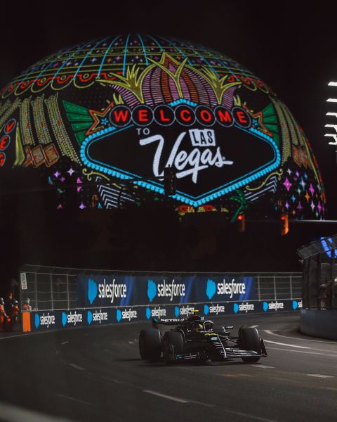 Lewis_Hamilton_Las_Vegas_2023_action