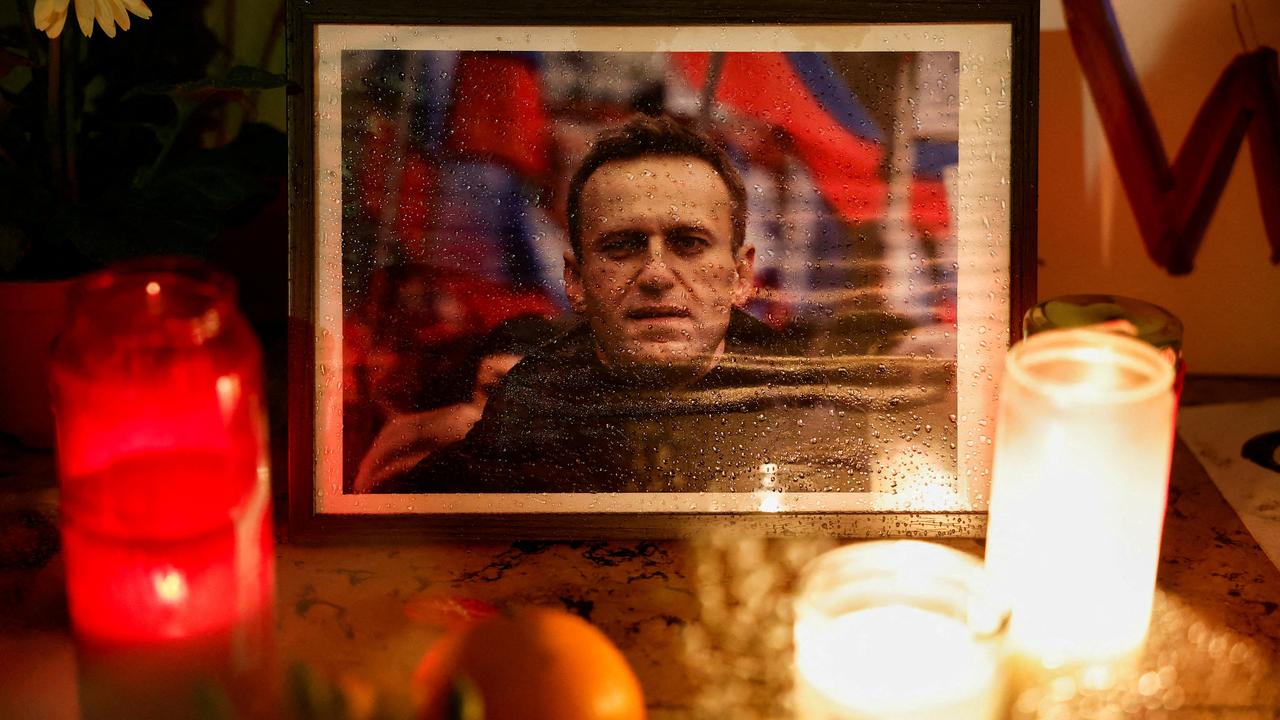 Farewell to Navalny despite the opposition: ‘No one wanted to dig a grave’ |  Navalny’s death