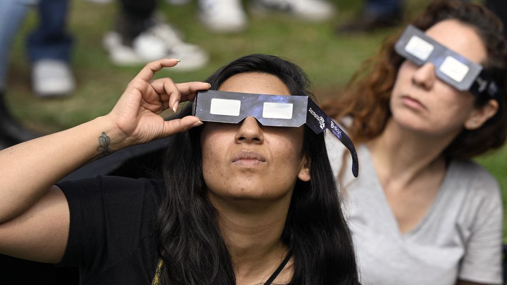 America captivated by ‘Great American Eclipse’: Millions of viewers expected