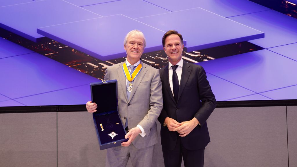 A high royal honor for outgoing ASML CEO Wennink