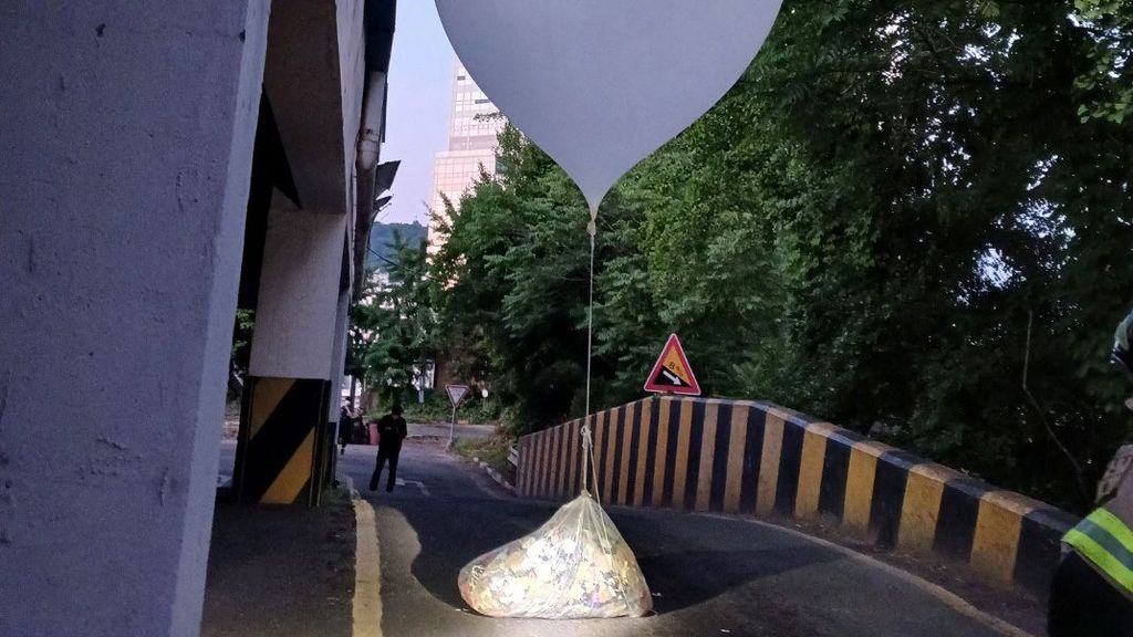 Northern neighbors are once again launching balloons filled with waste