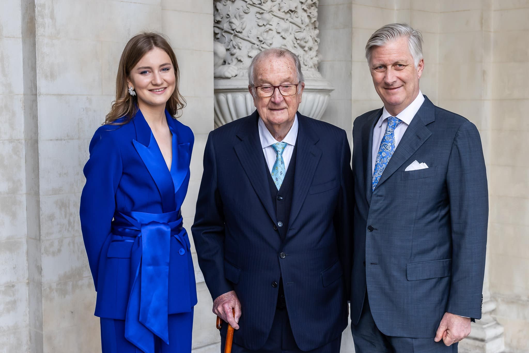 Would you like to see: A three-generation portrait of the Belgians