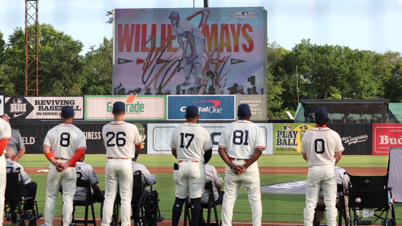 Rickwood's festivities celebrate Negro League great Willie Mays