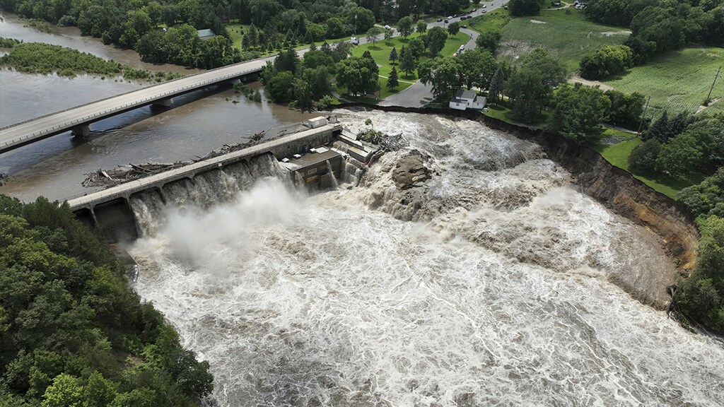 The sinkhole at the Rapidan Dam in Minnesota