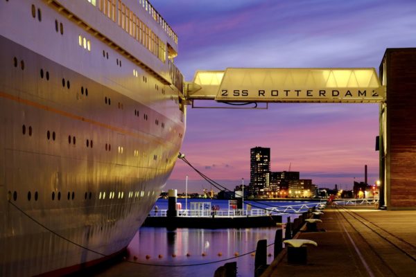 This summer, classical concerts by candlelight will be held at the SS Rotterdam.