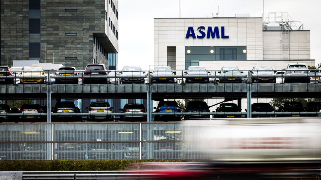 ASML shares fell sharply on the stock exchange, amid investor concerns about China and Trump.