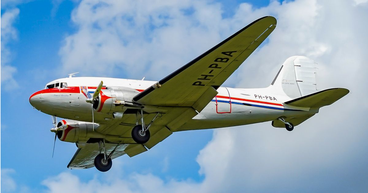 End of an Era: Last Flight of Historic Dakota at Groningen Eelde Airport