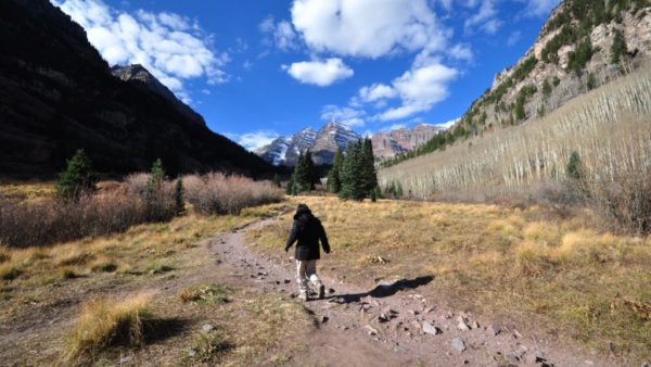 Woman (53 years old) missing during spiritual retreat in the mountains of the United States: rescued after 4 days | RTL News