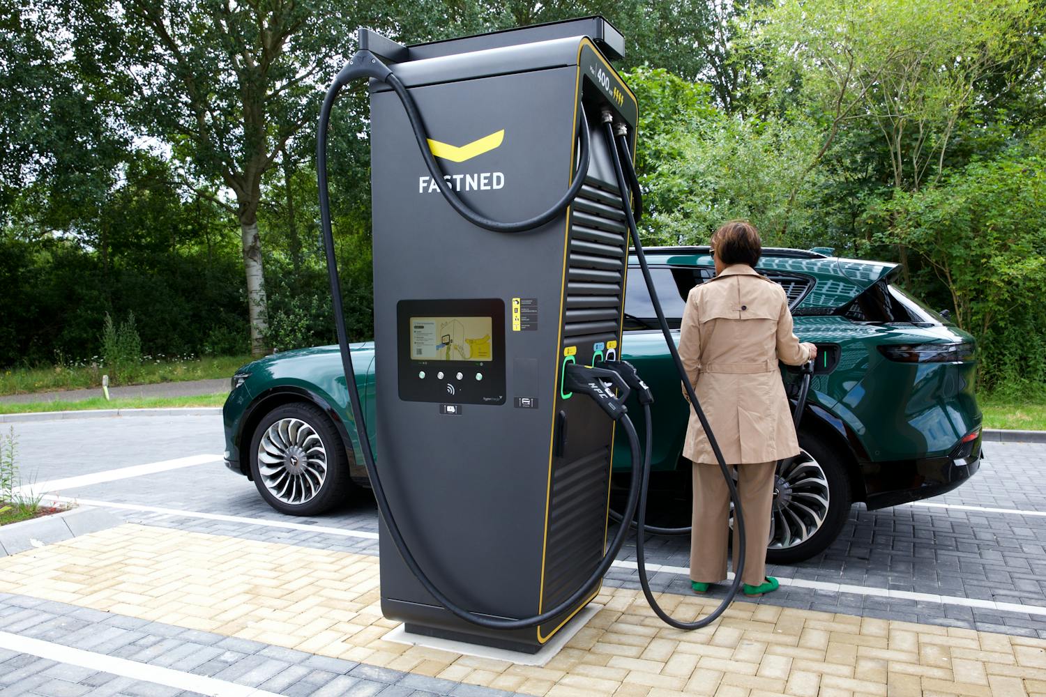 Fastned remains on track to achieve desired expansion, despite large net loss