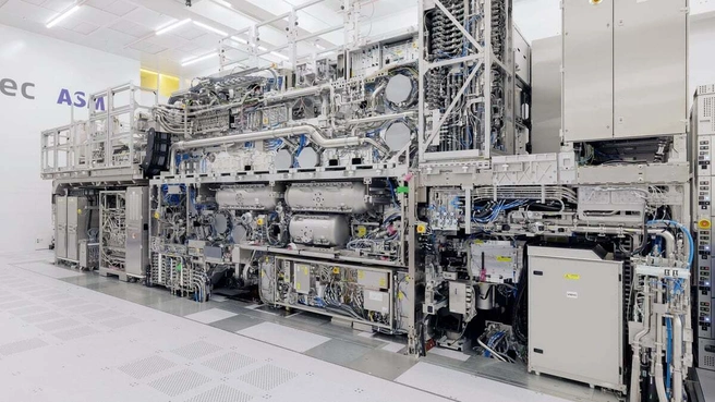 ASML EXE:5000 High Not Available EUV