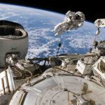 NASA Orders ISS Crew Into SpaceX Dragon During Russian Air Leak Repair Effort